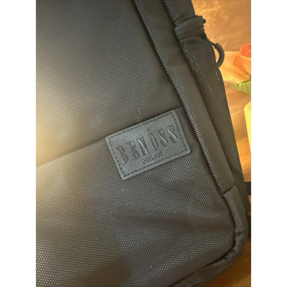 Benoss Milan Elite Travelers Collection Deluxe Backpack18x11x6 Cushion 4-Laptop